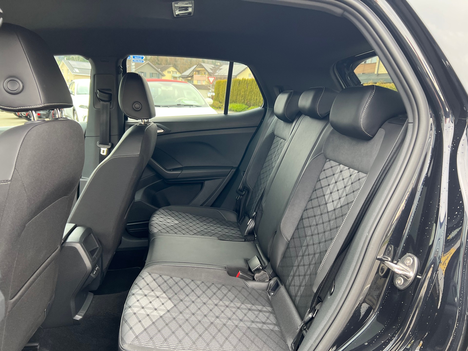 VW T-Cross 1.5 TSI EVO ACT R-Line DSG-image-19
