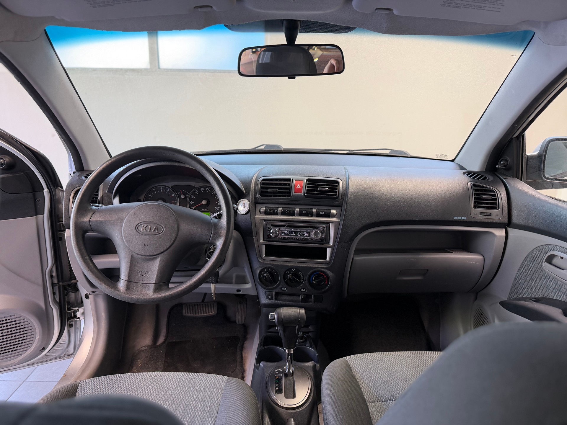 KIA Picanto 1.1 LX-image-4