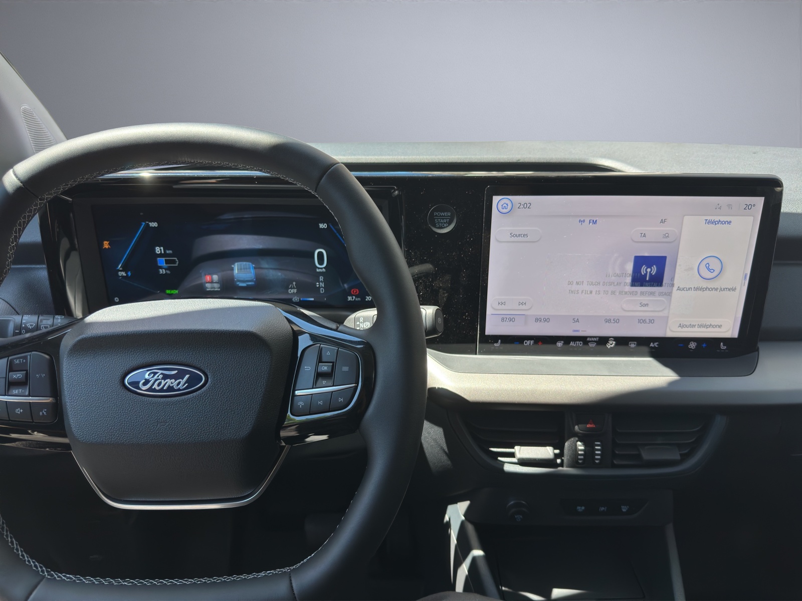 FORD E-Transit Courier van Trend-image-8