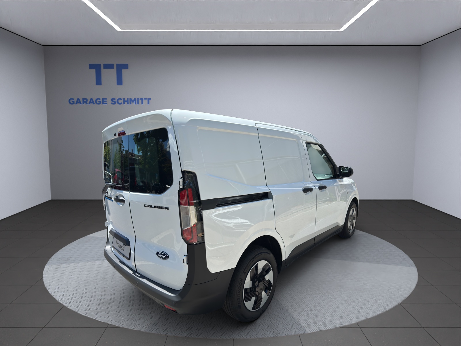 FORD E-Transit Courier van Trend-showroom-element-2
