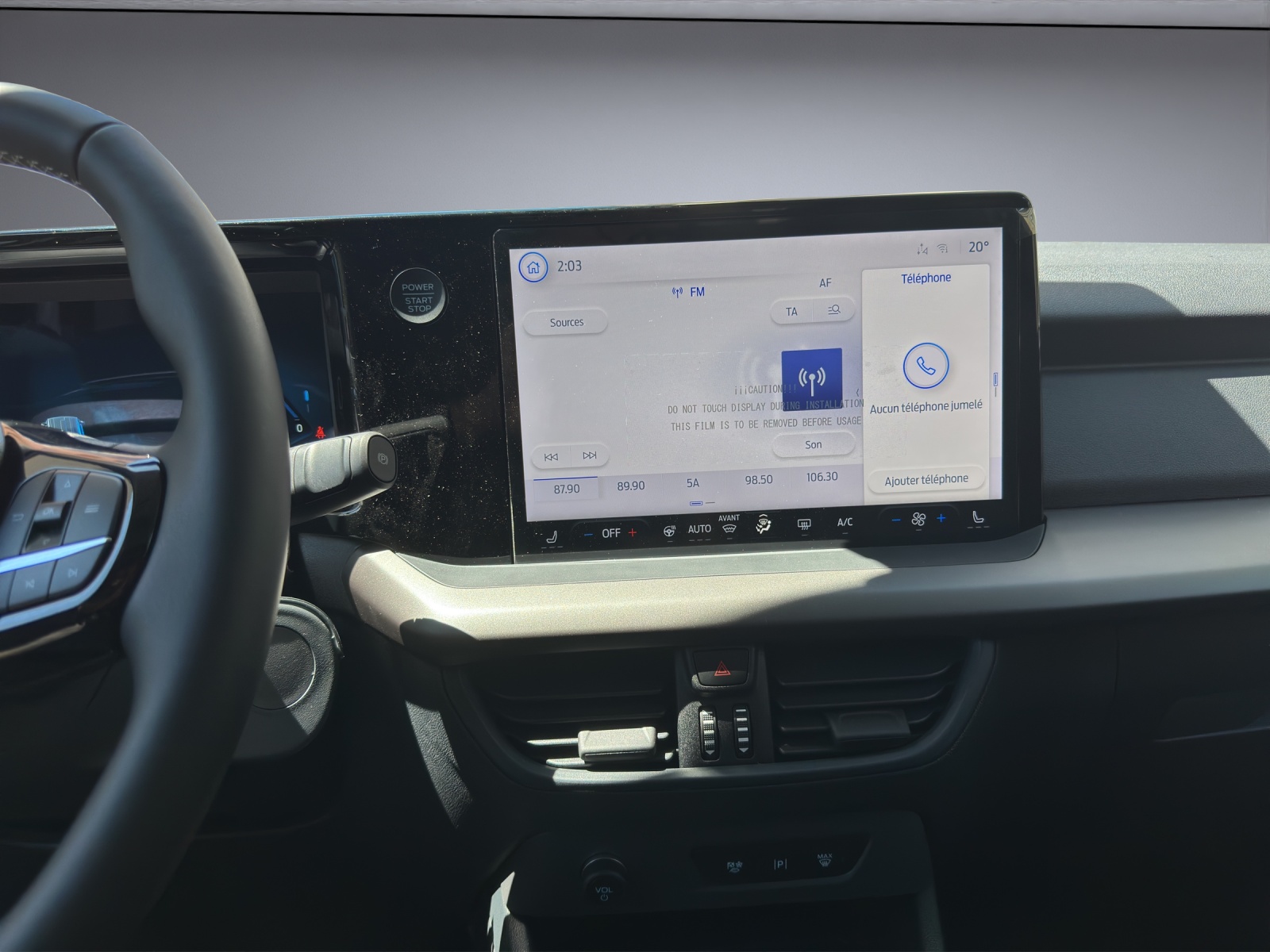 FORD E-Transit Courier van Trend-image-9