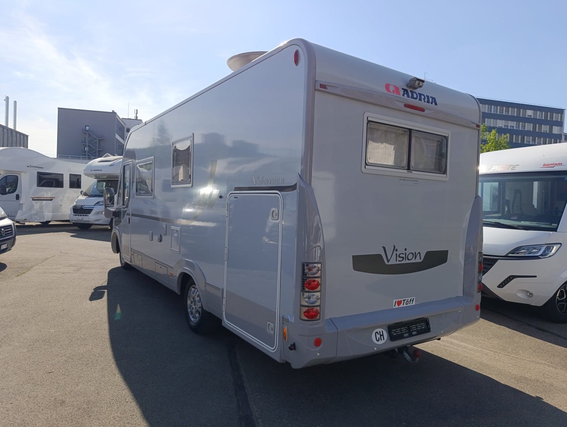 ADRIA Vision ***Maximale Freiheit dank Vollautarkie***Grenzenloses Reisen***Efoy Anlage*Solar*Wechselrichter 4000W*Dieselheizung*-image-8