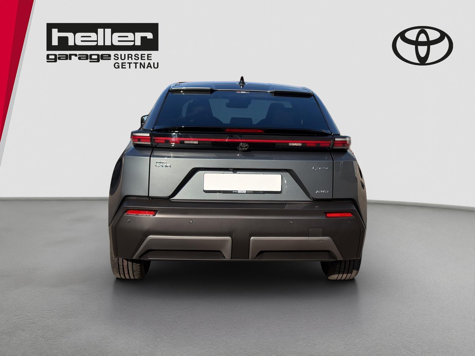 TOYOTA C-HR+ Style AWD-showroom-element-3