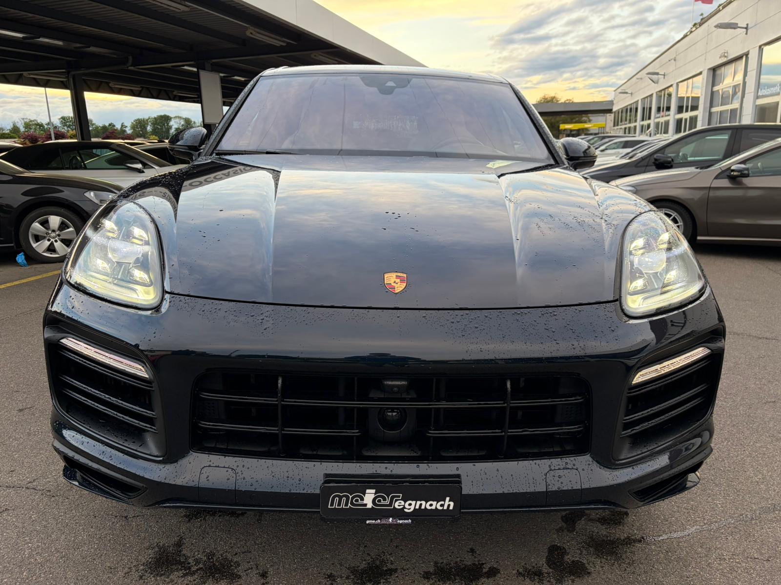 PORSCHE Cayenne-image-2