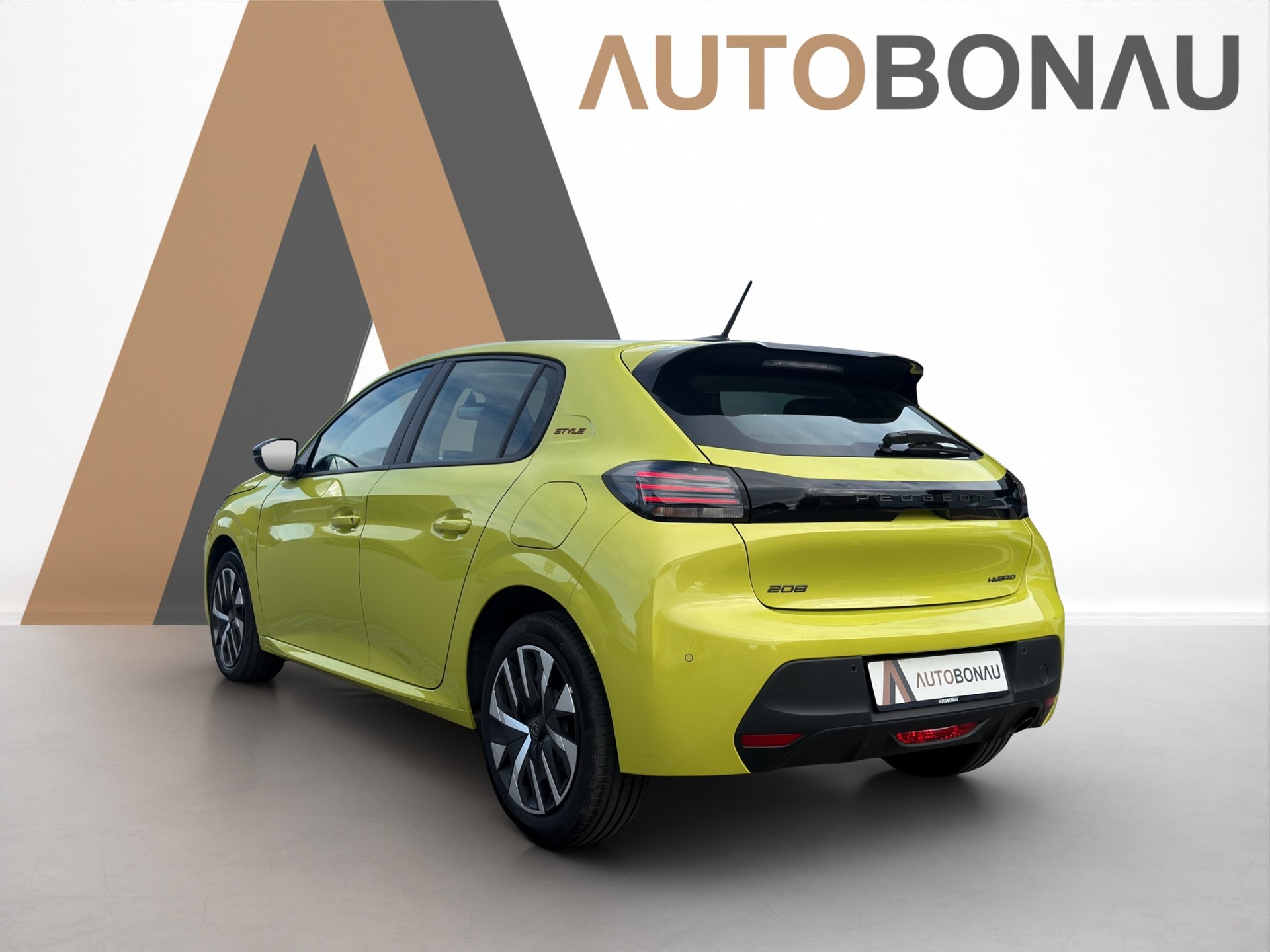 PEUGEOT 208 1.2 Hybrid Style-showroom-element-2