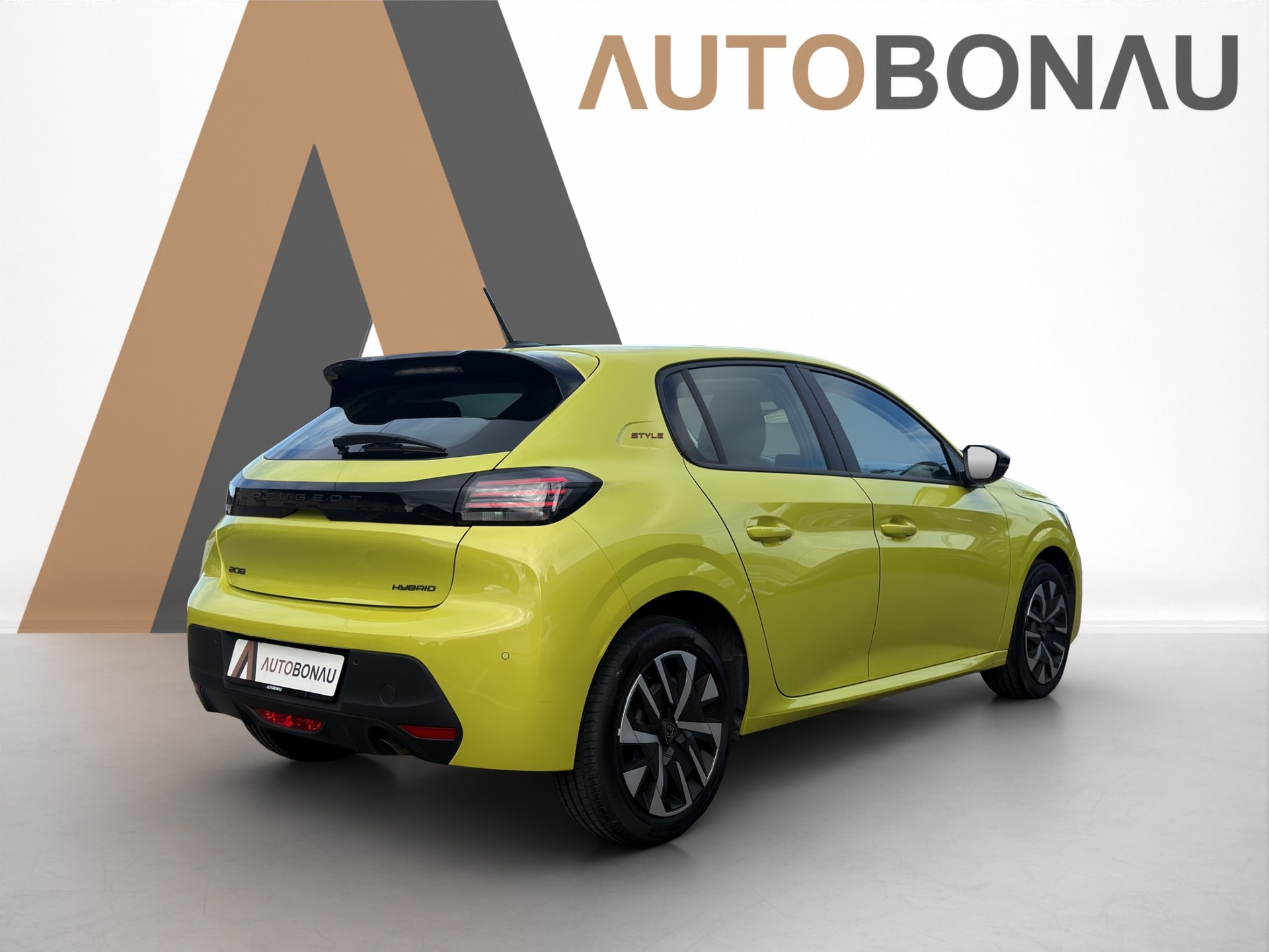 PEUGEOT 208 1.2 Hybrid Style-image-4