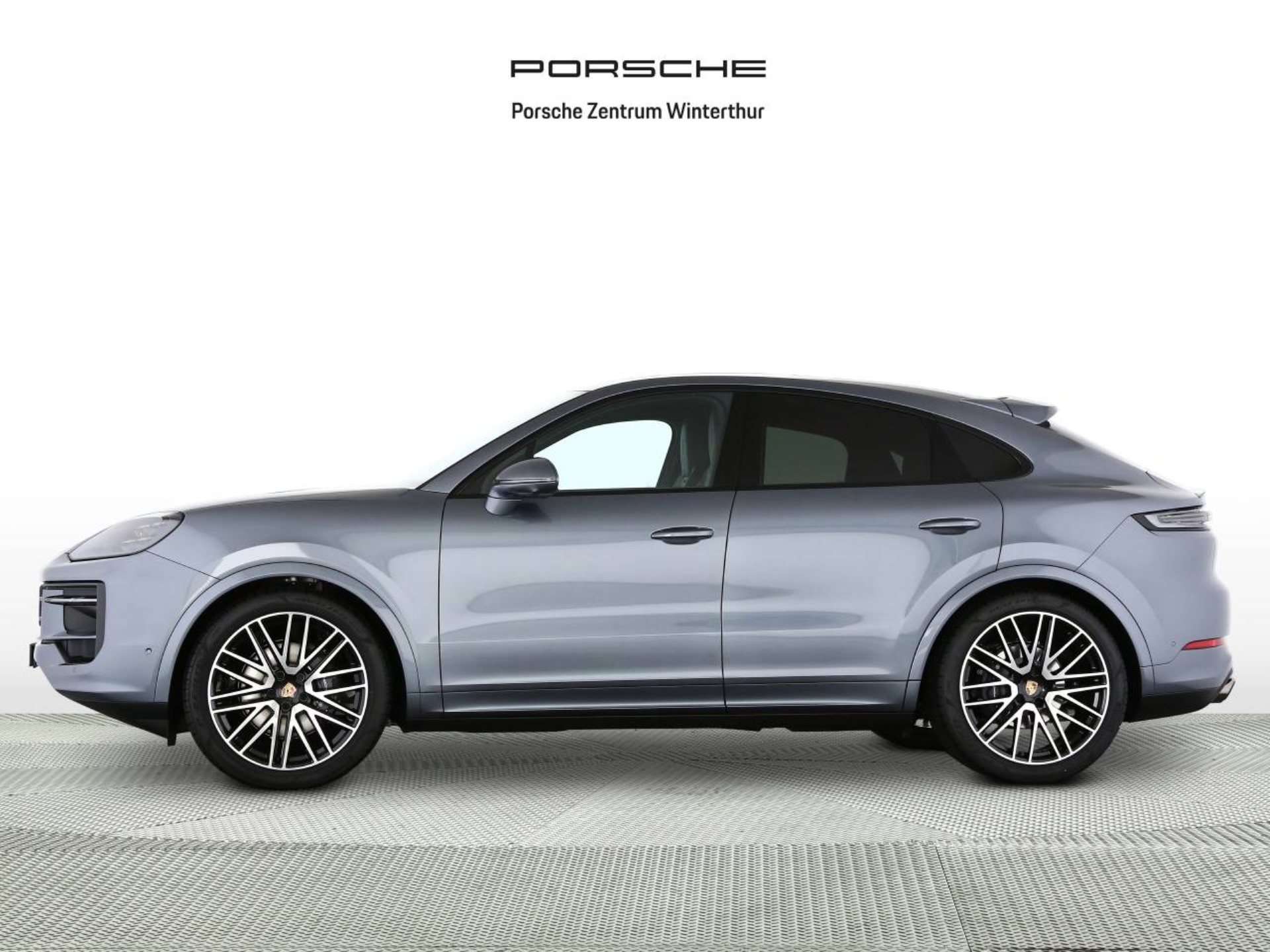 PORSCHE Cayenne Coupé Black Edition-showroom-element-1
