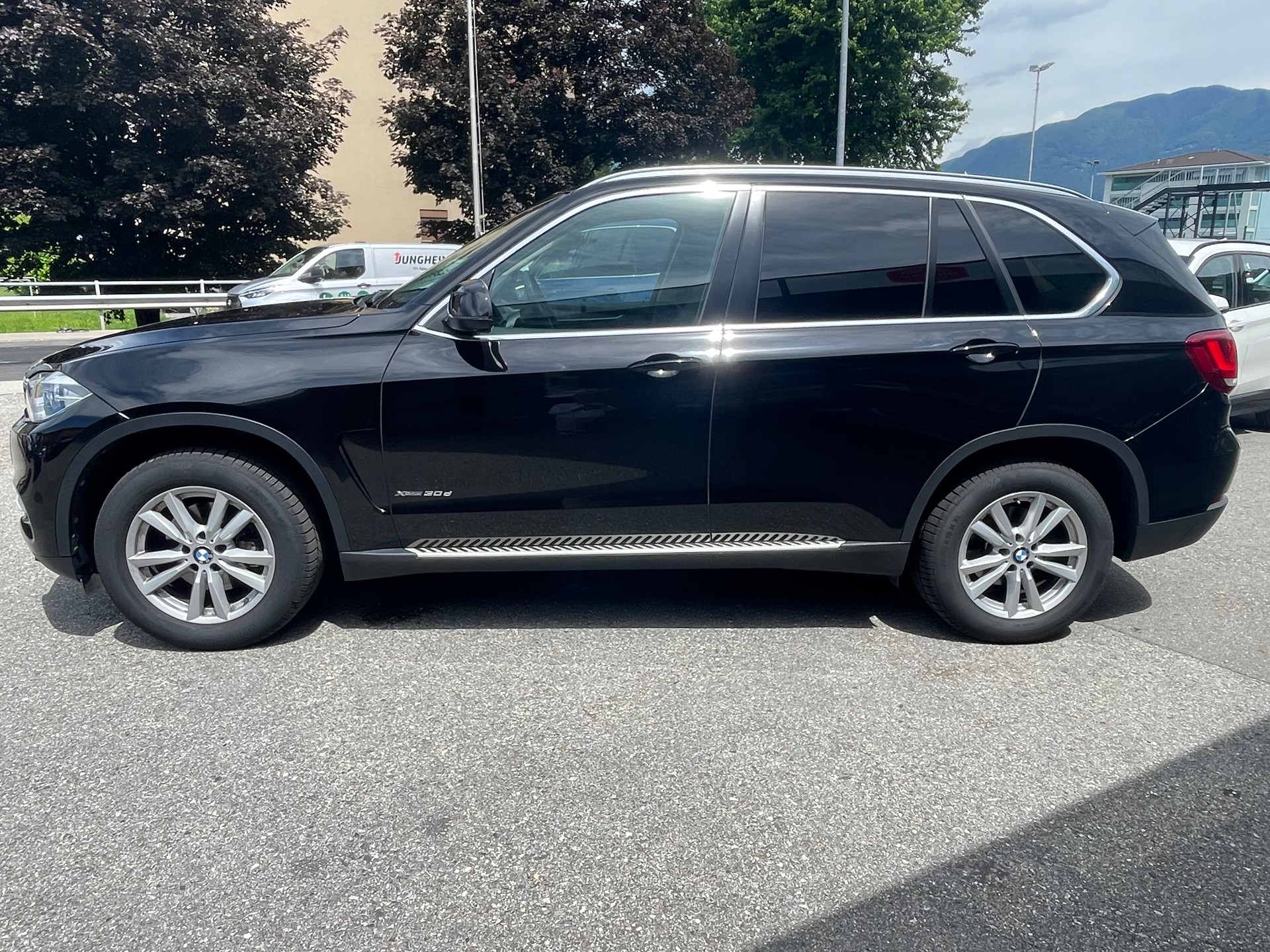 BMW X5 xDrive 30d Steptronic-image-2