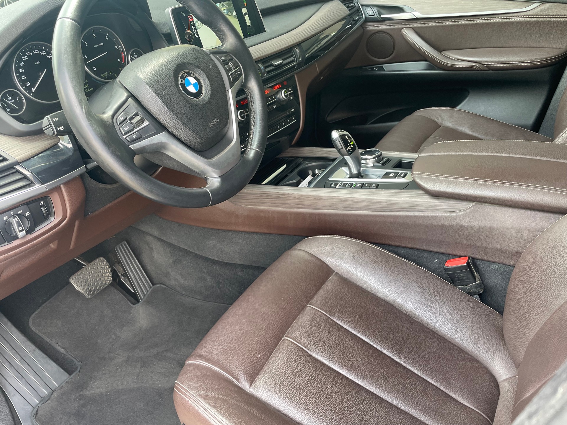 BMW X5 xDrive 30d Steptronic-image-4