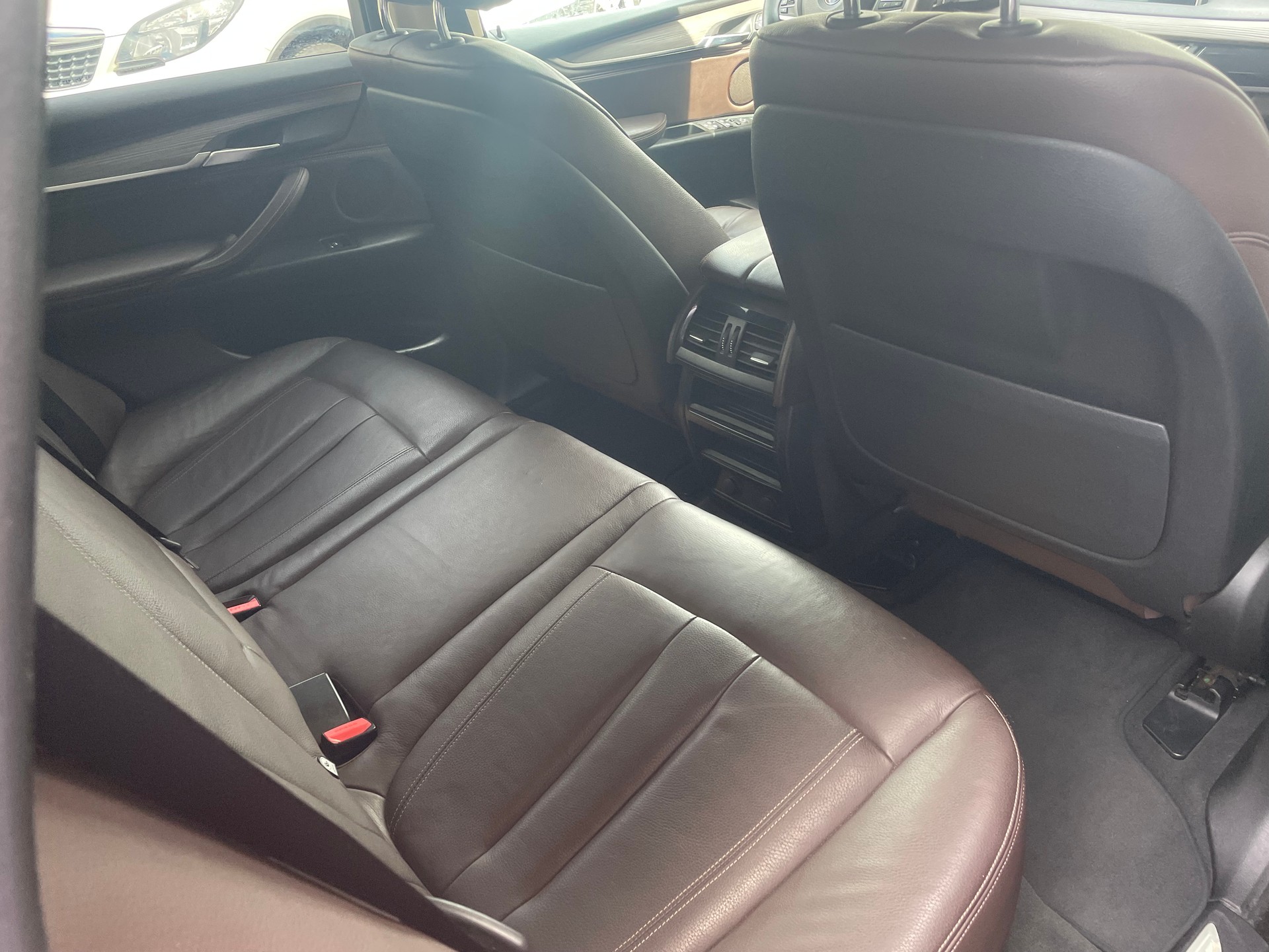 BMW X5 xDrive 30d Steptronic-image-13