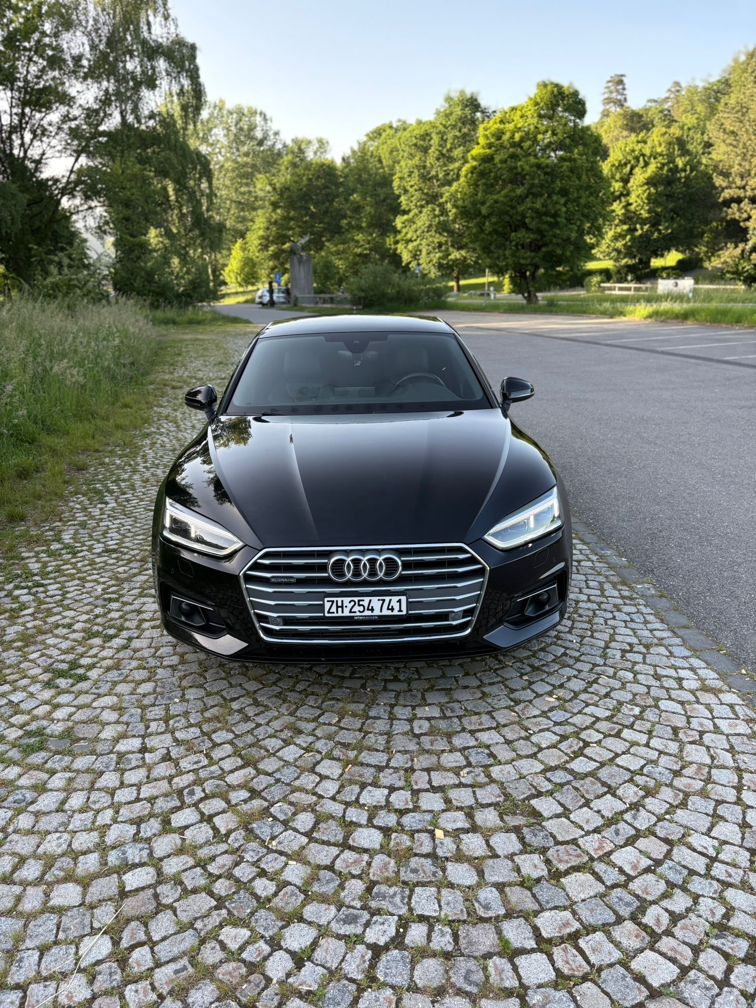 AUDI 2.0 TFSI Sport quattro S-Tronic CH Fahrzeug-image-1