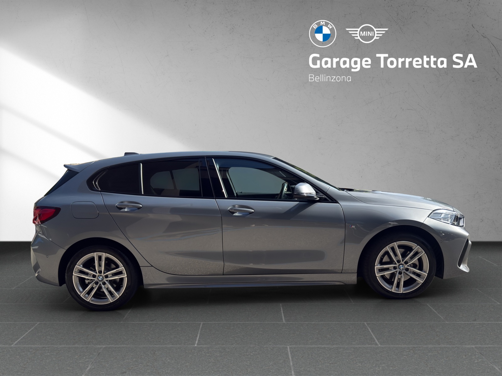BMW 118i M Sport Steptronic-image-5