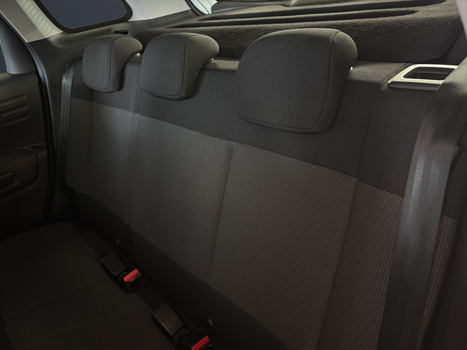 CITROEN C3 Aircross 1.2 SwissEAT6-image-12