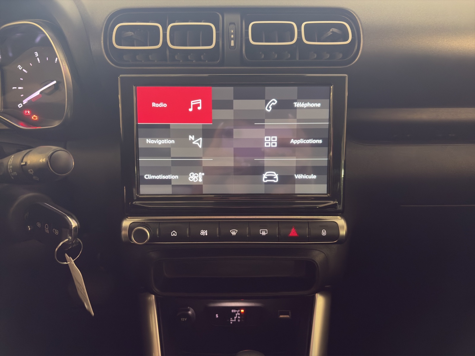 CITROEN C3 Aircross 1.2 SwissEAT6-image-10