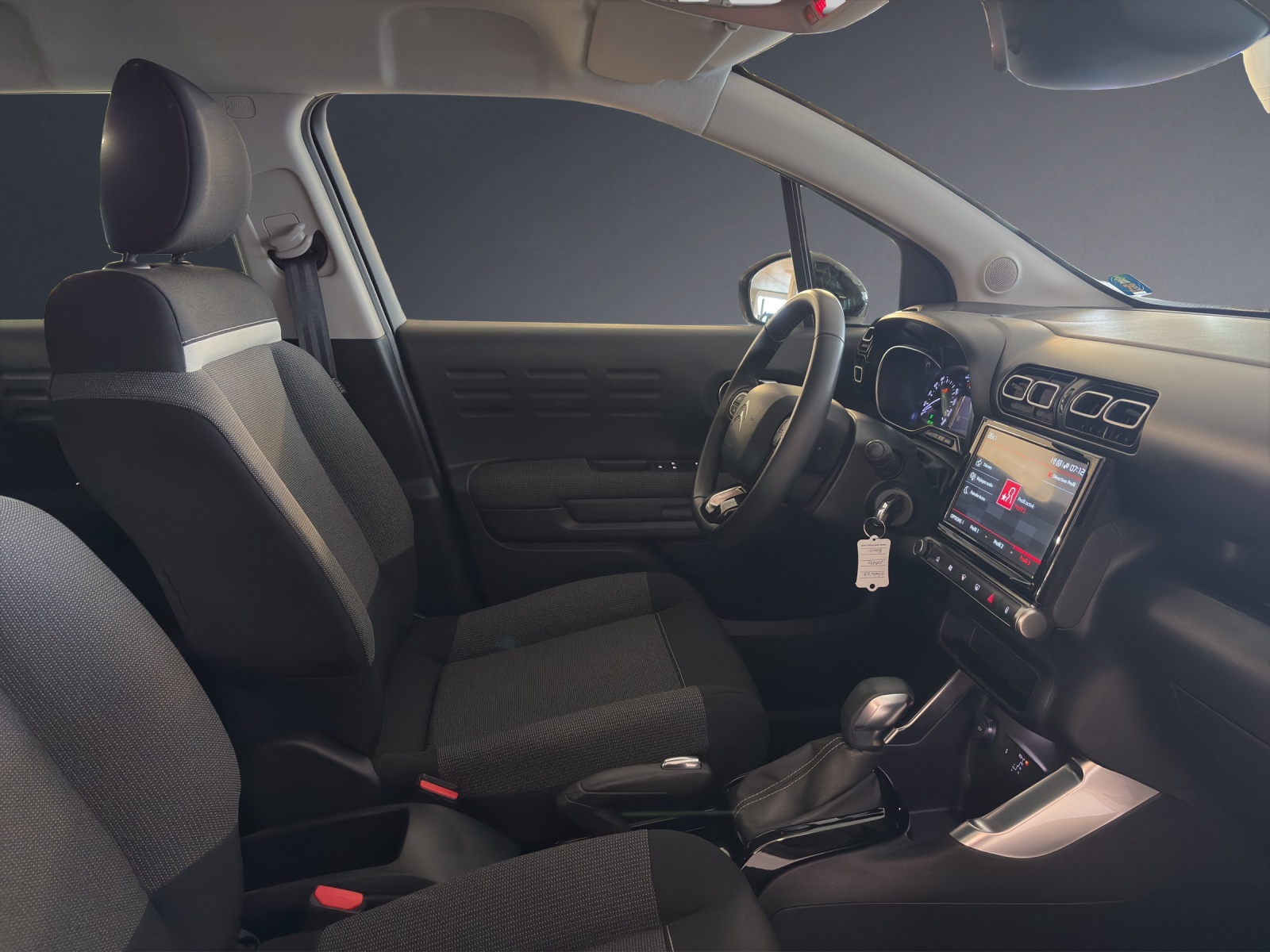CITROEN C3 Aircross 1.2 SwissEAT6-image-6