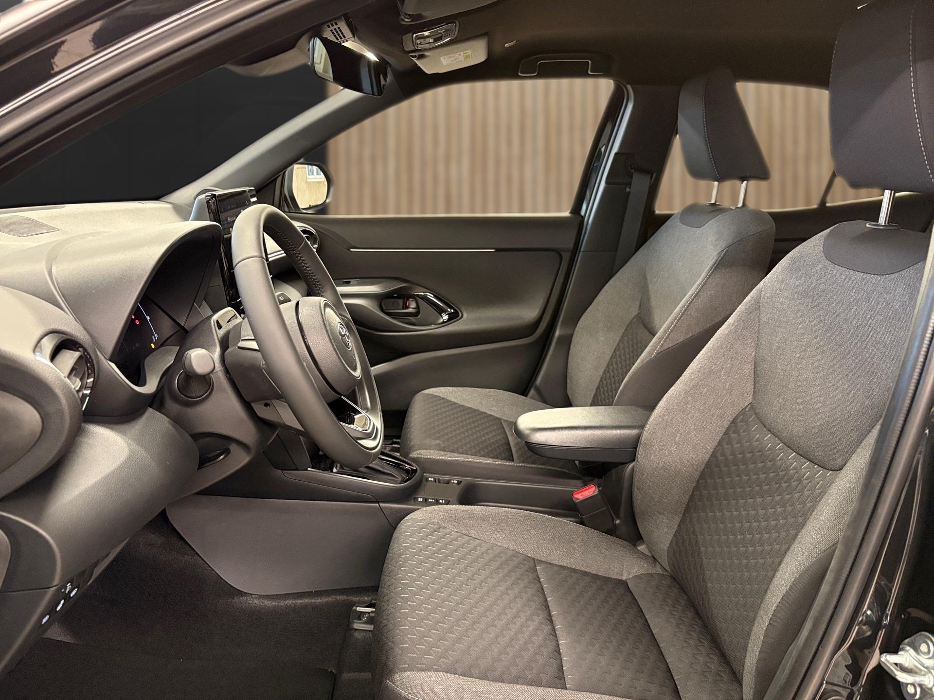 TOYOTA Yaris Cross 1.5 Trend e-CVT-image-10