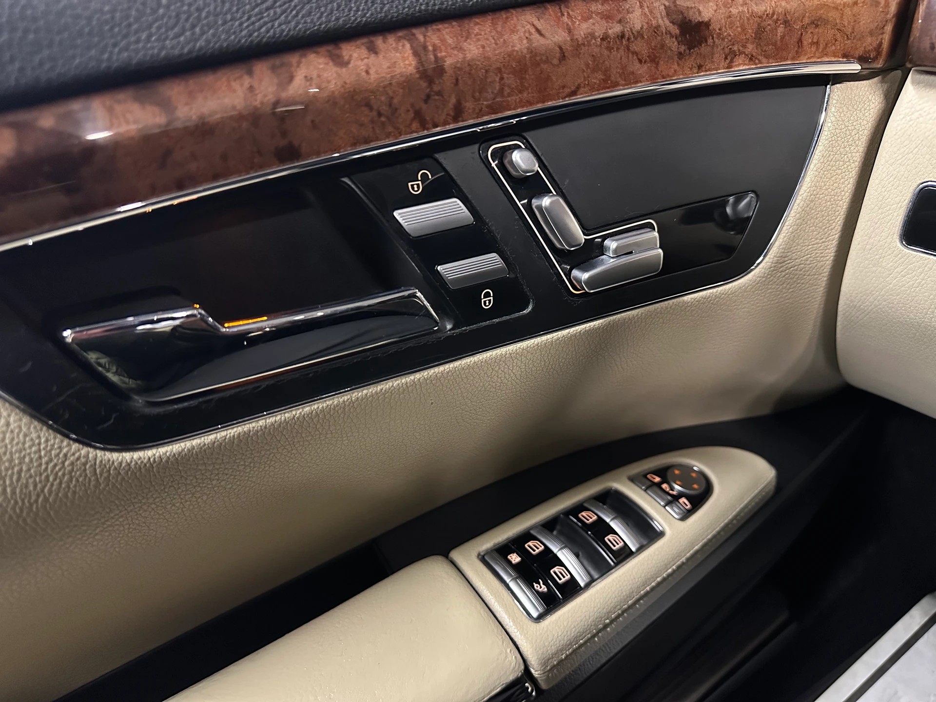 MERCEDES-BENZ S 350 L 7G-Tronic-image-13