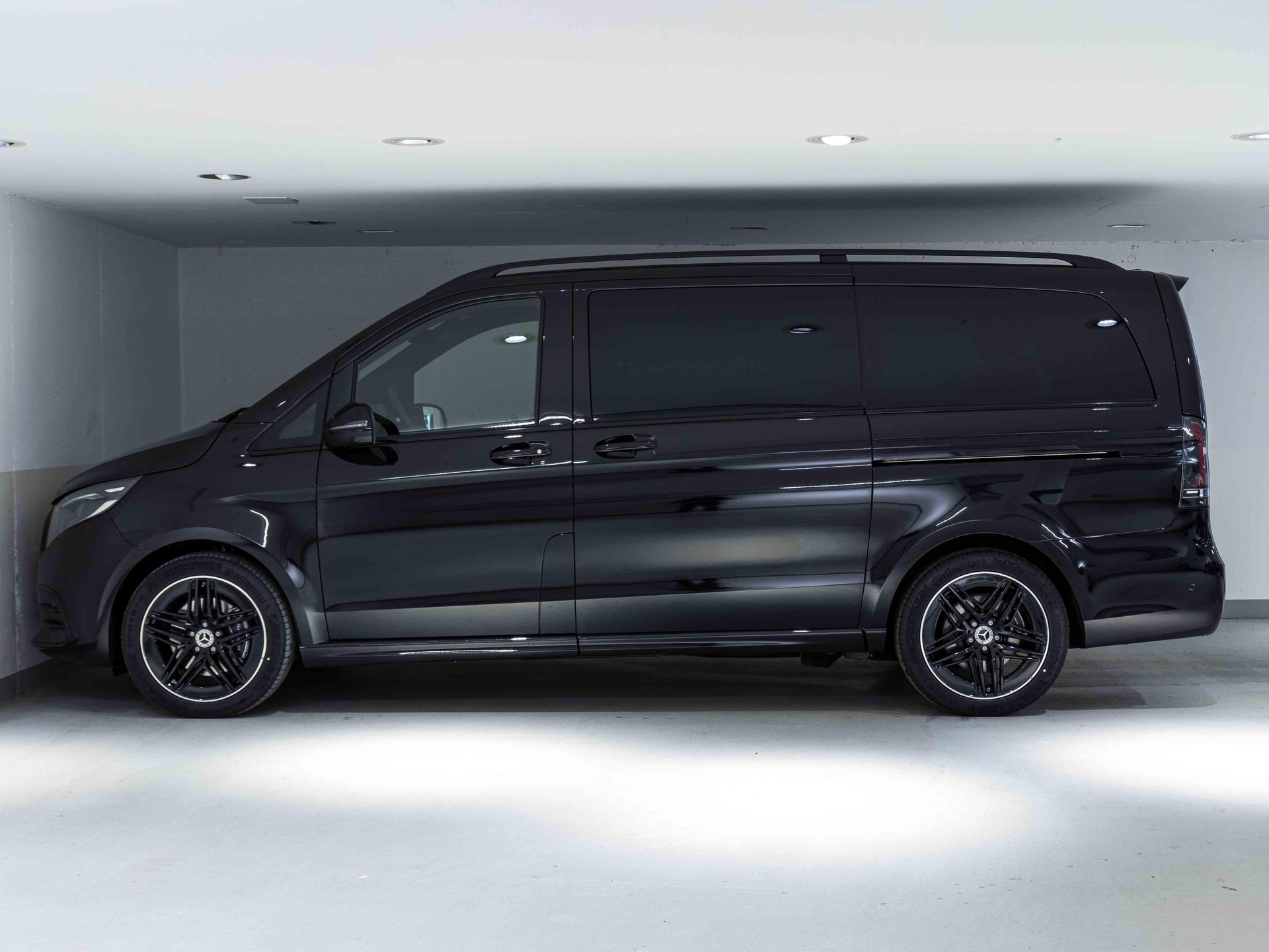 MERCEDES-BENZ V 300 d 4MATIC EXCLUSIVE L-image-4
