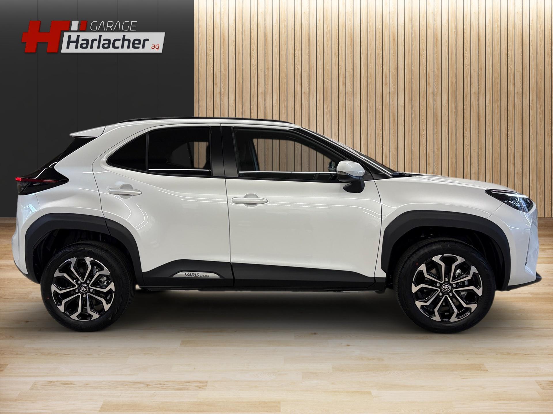 TOYOTA Yaris Cross 1.5 Trend e-CVT-image-3