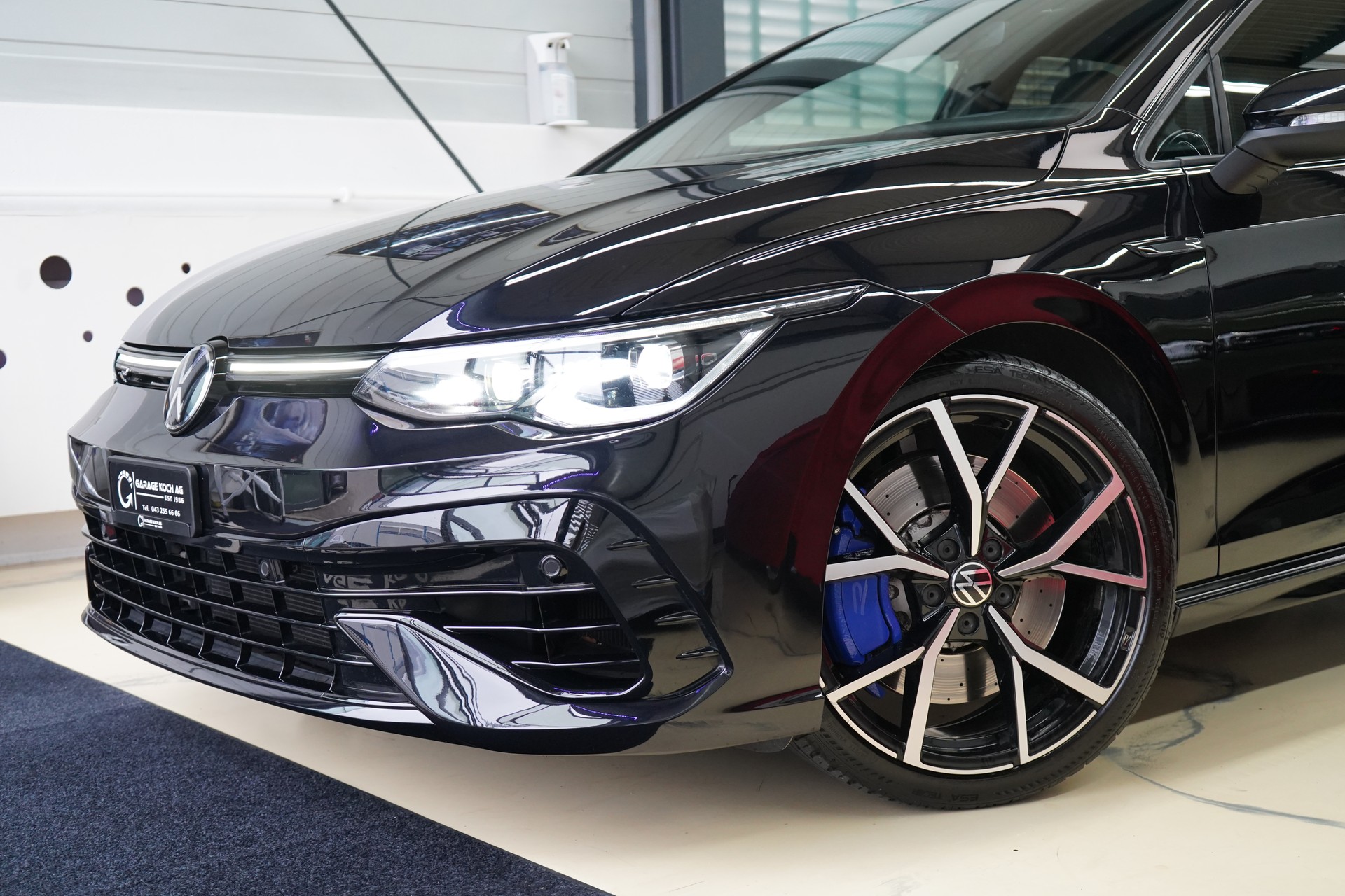 VW Golf 2.0 TSI R DSG 4Motion / ABT 385 Ps. *-showroom-element-3