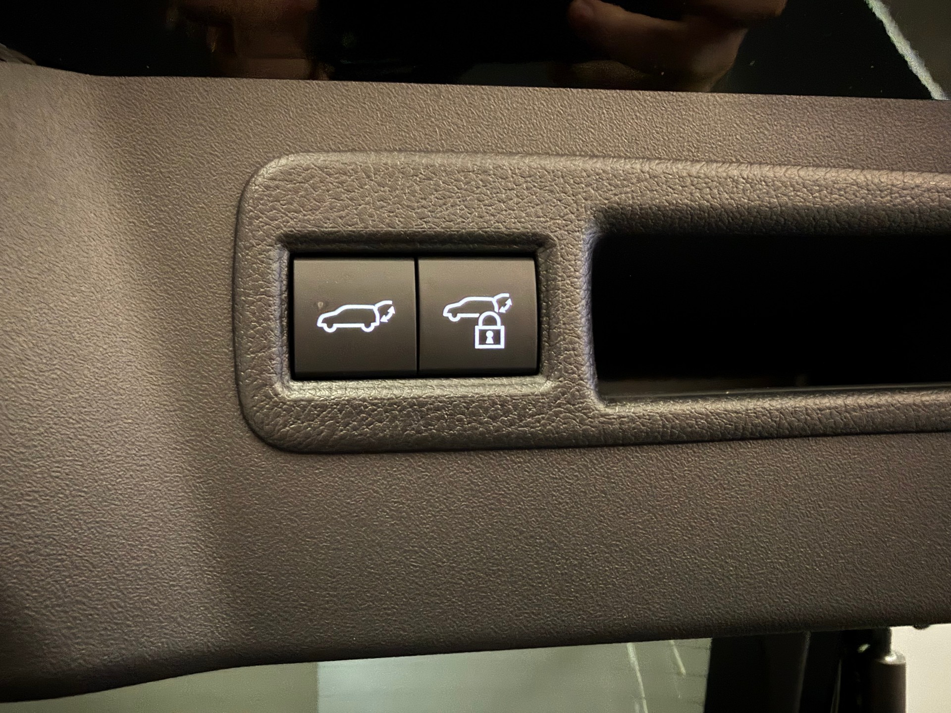 TOYOTA C-HR+ 77 kWh Style FWD-image-12