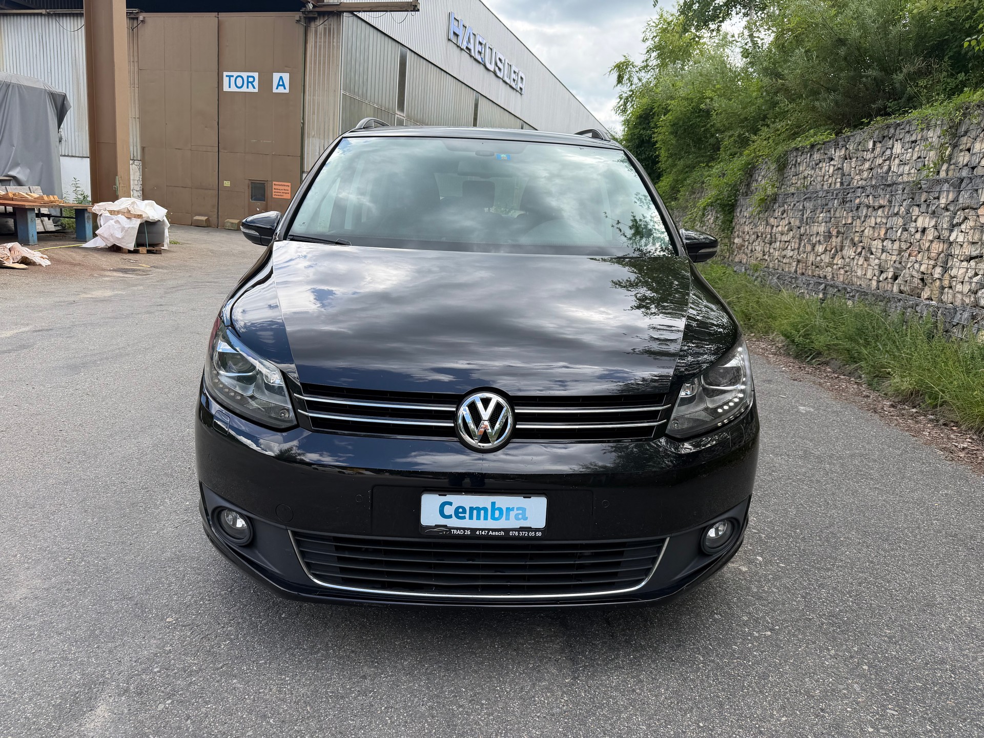 VW Touran 1.4 TSI Team DSG-image-1