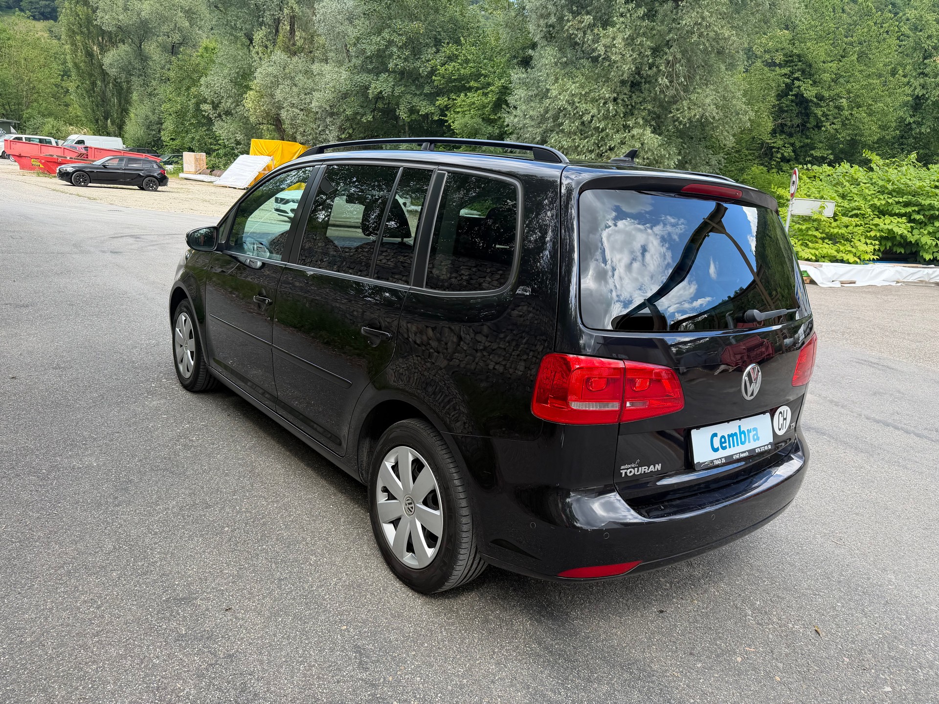 VW Touran 1.4 TSI Team DSG-image-6