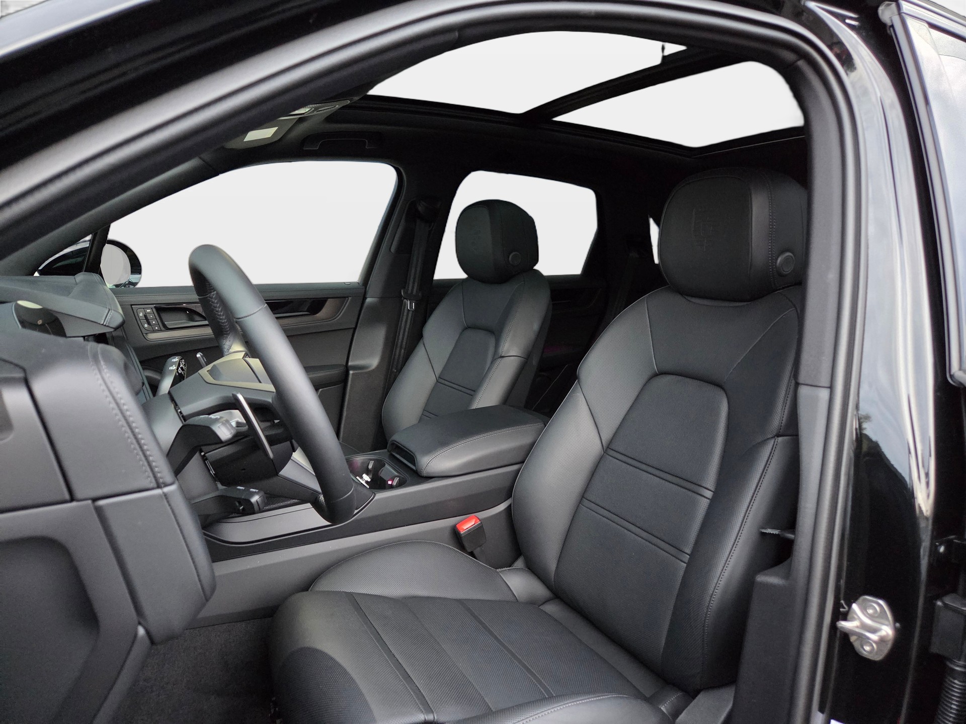 PORSCHE Cayenne Black Edition Tiptronic-image-10