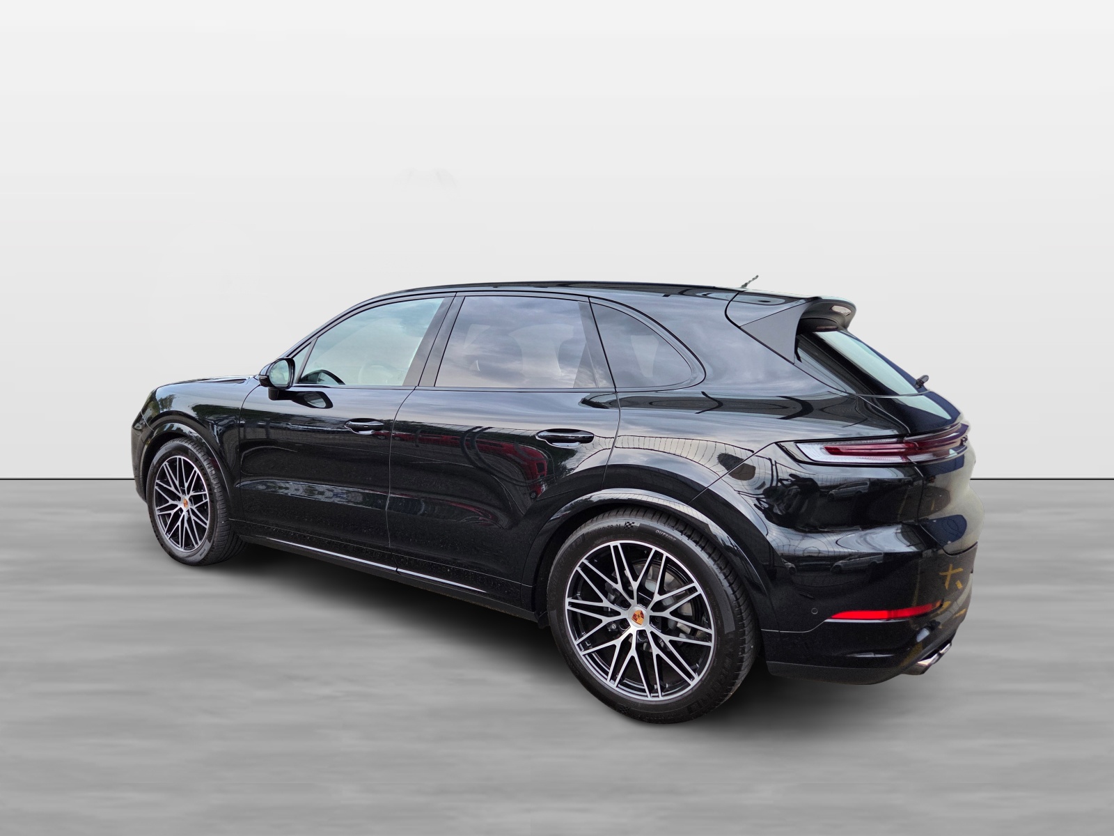 PORSCHE Cayenne Black Edition Tiptronic-image-4