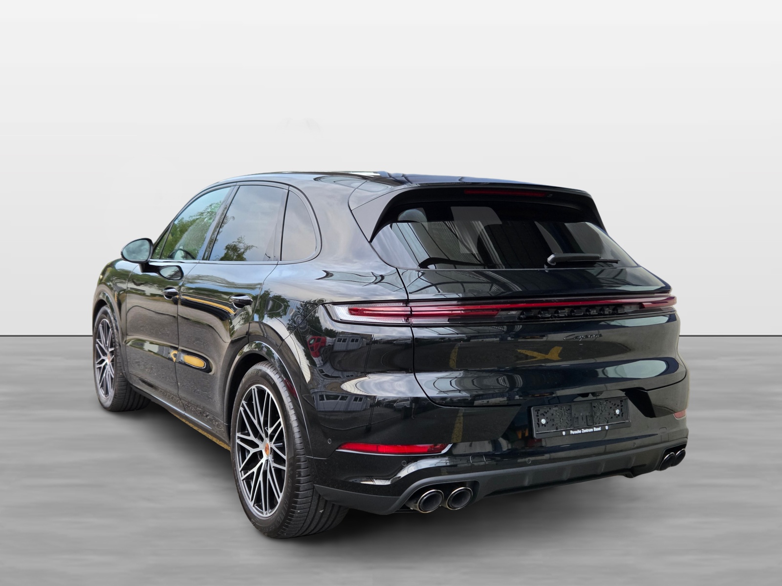 PORSCHE Cayenne Black Edition Tiptronic-image-5