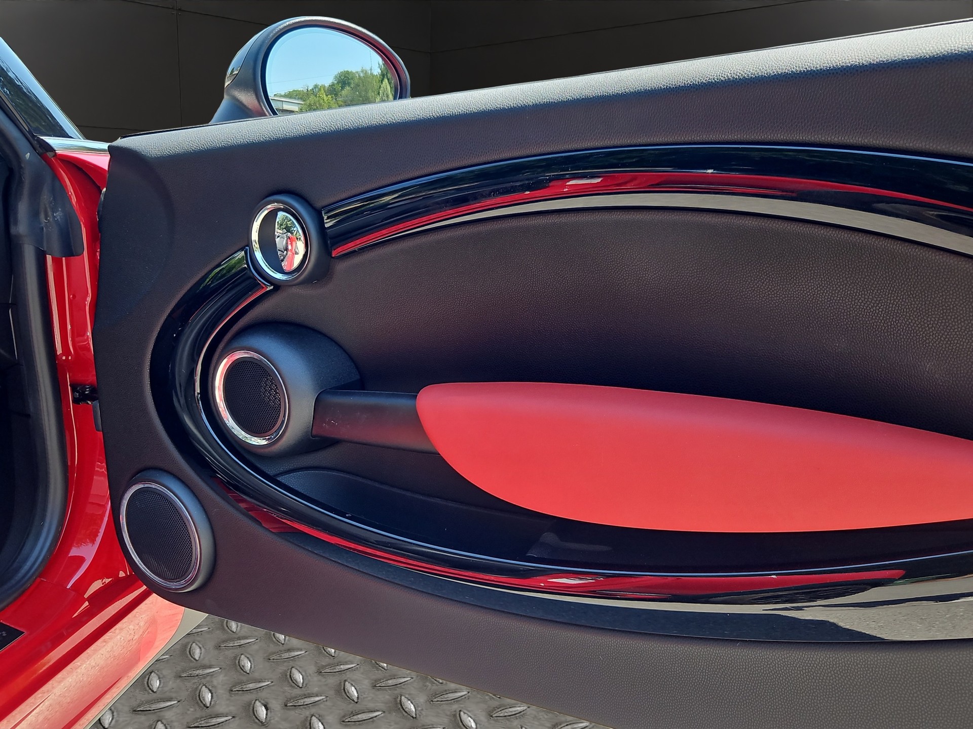 MINI Cooper John Cooper Works Cabriolet-image-25