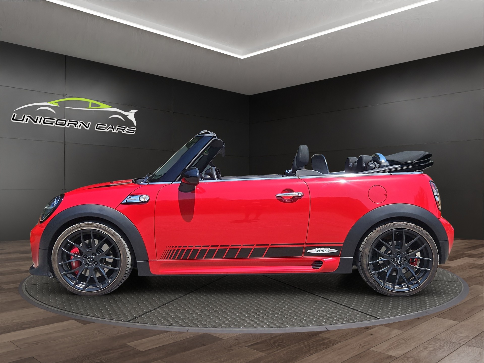 MINI Cooper John Cooper Works Cabriolet-showroom-element-1