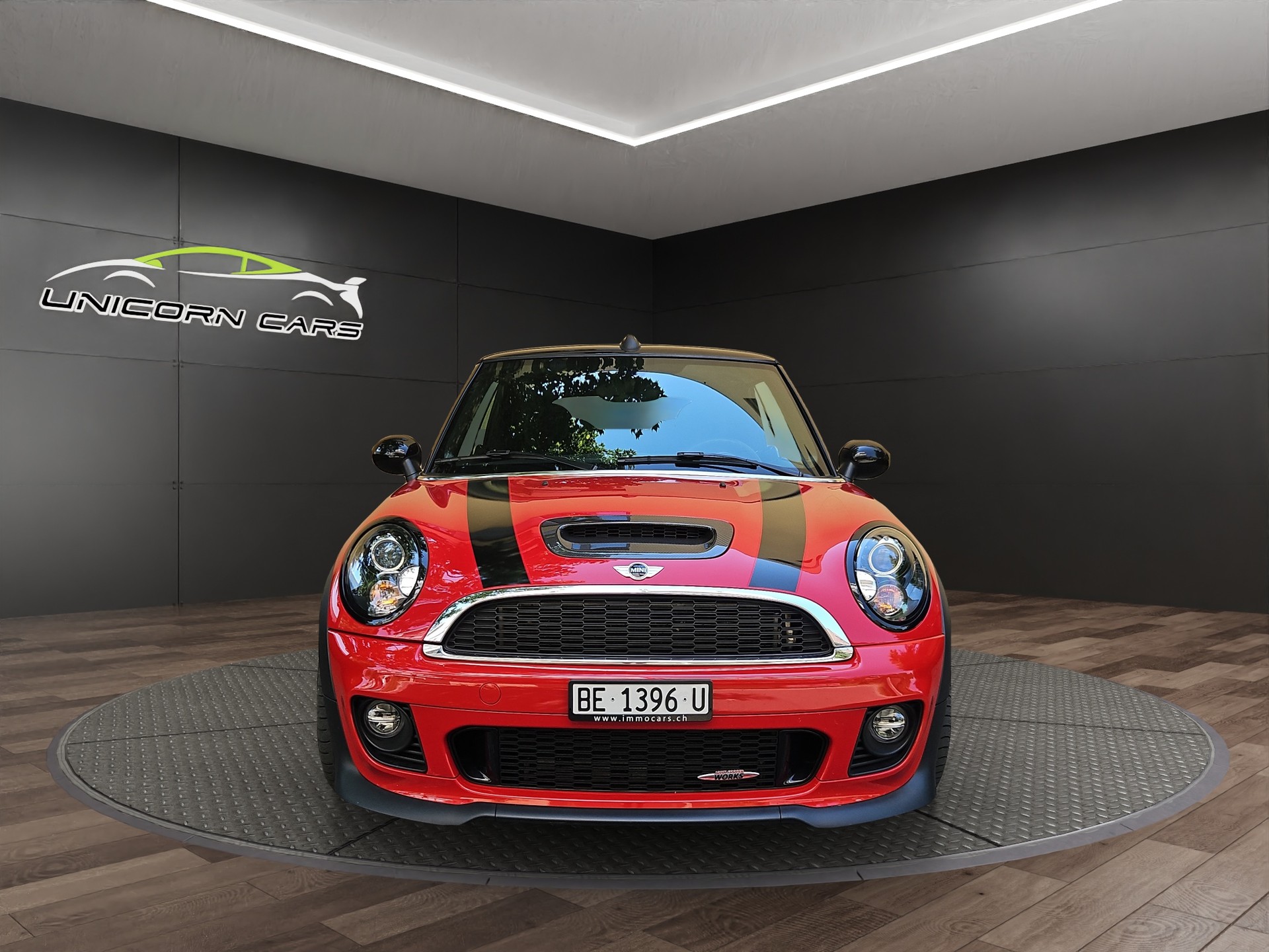 MINI Cooper John Cooper Works Cabriolet-showroom-element-2