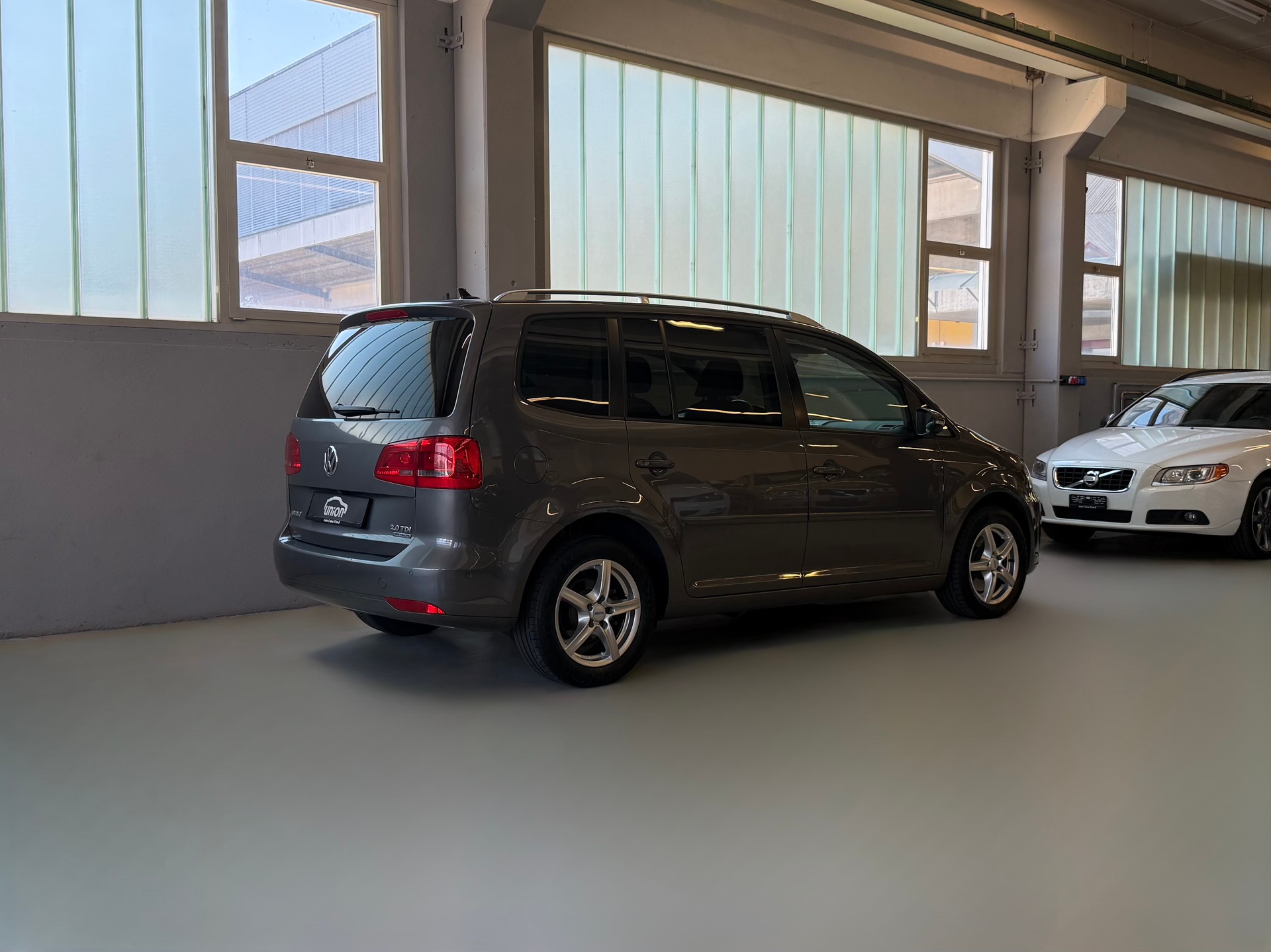 VW Touran 2.0 TDI BMT Comfortline DSG-image-5