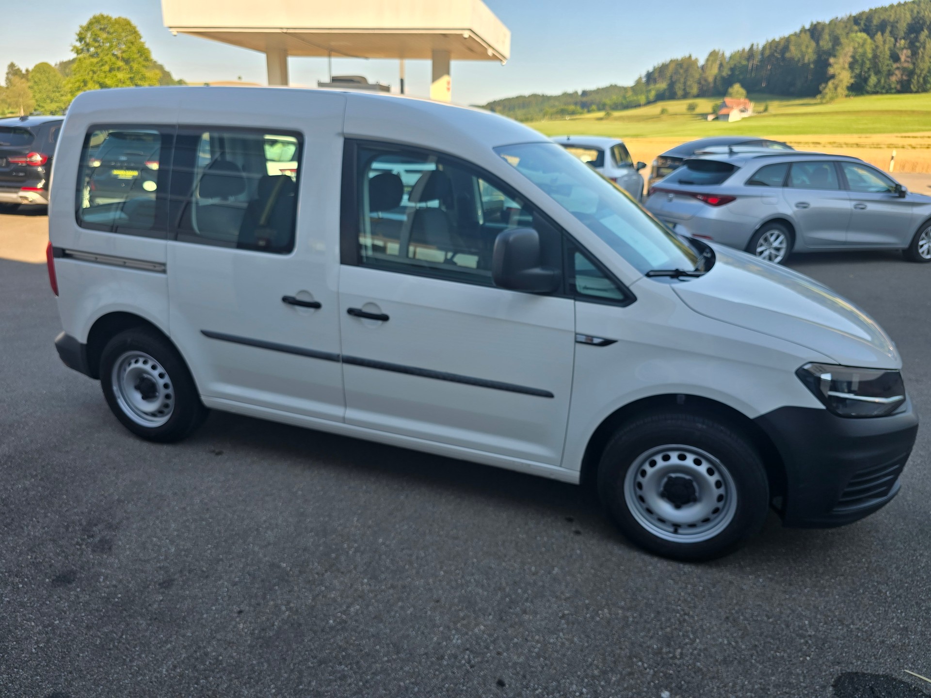 VW Caddy 2.0TDI BlueMotion Technology*TOP-ZUSTAND*Frsch ab MFK"Frisch ab Service**-image-2