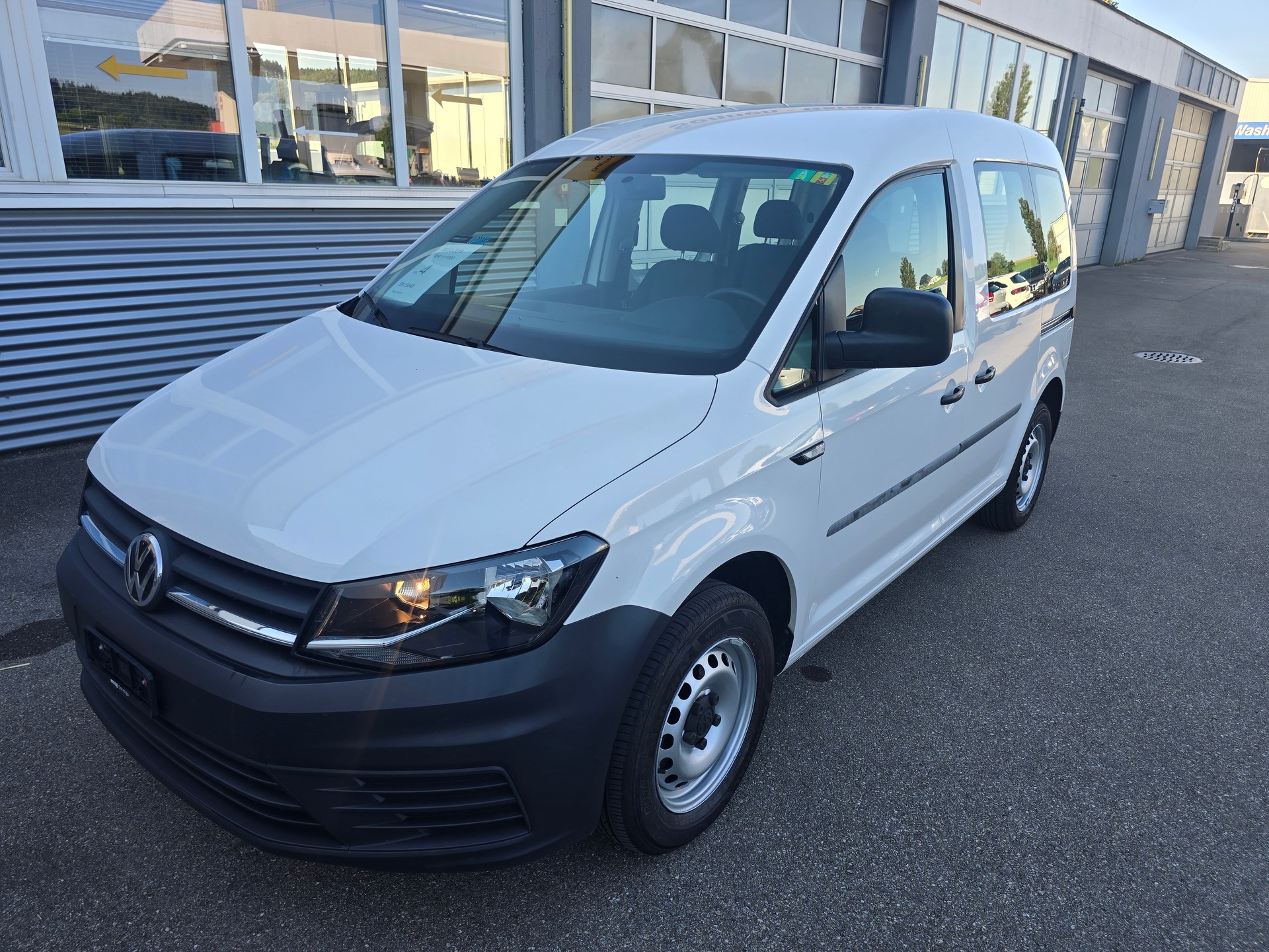 VW Caddy 2.0TDI BlueMotion Technology*TOP-ZUSTAND*Frsch ab MFK"Frisch ab Service**