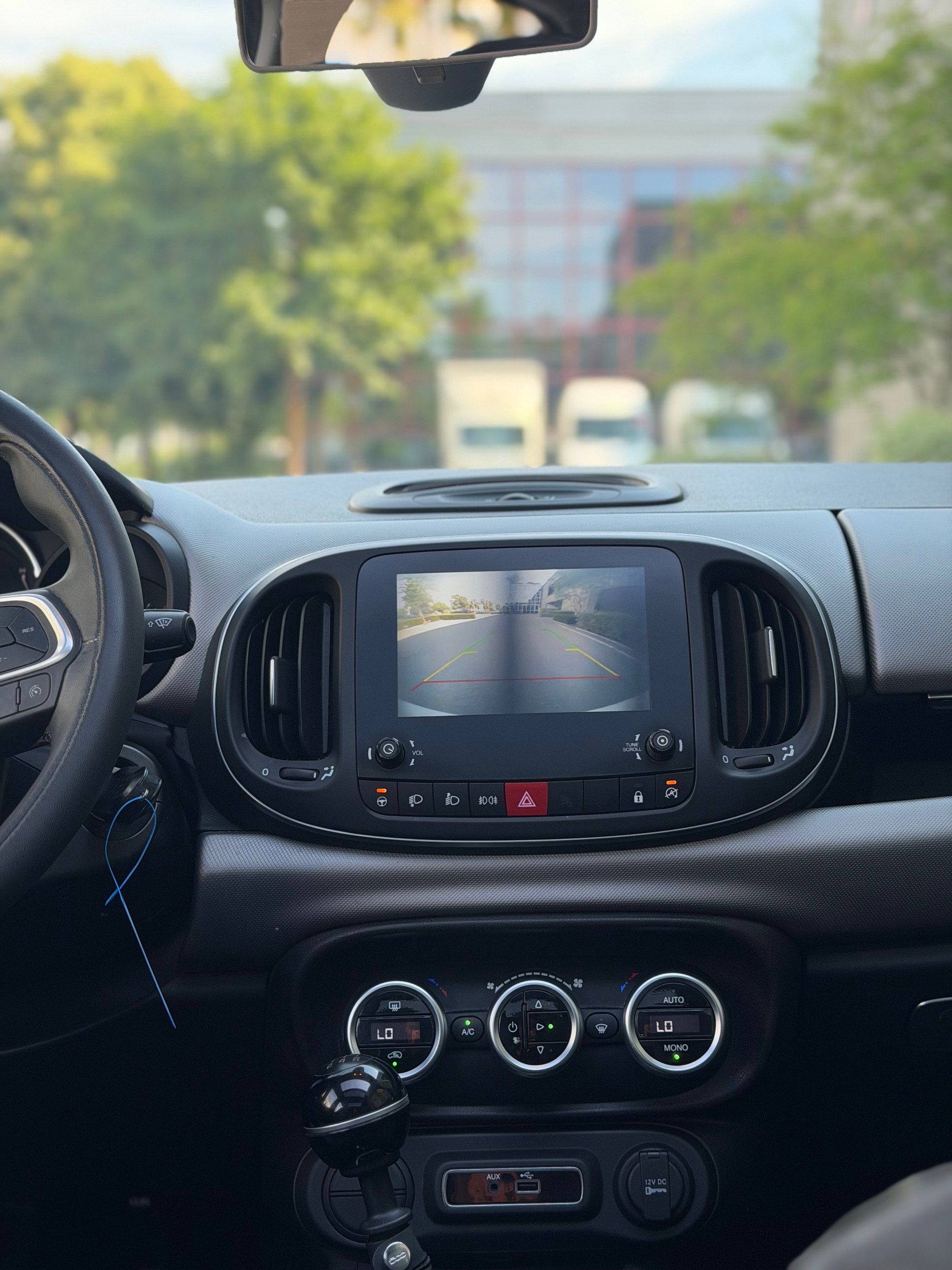 FIAT 500L Wagon 1.6JTD Lounge-image-11
