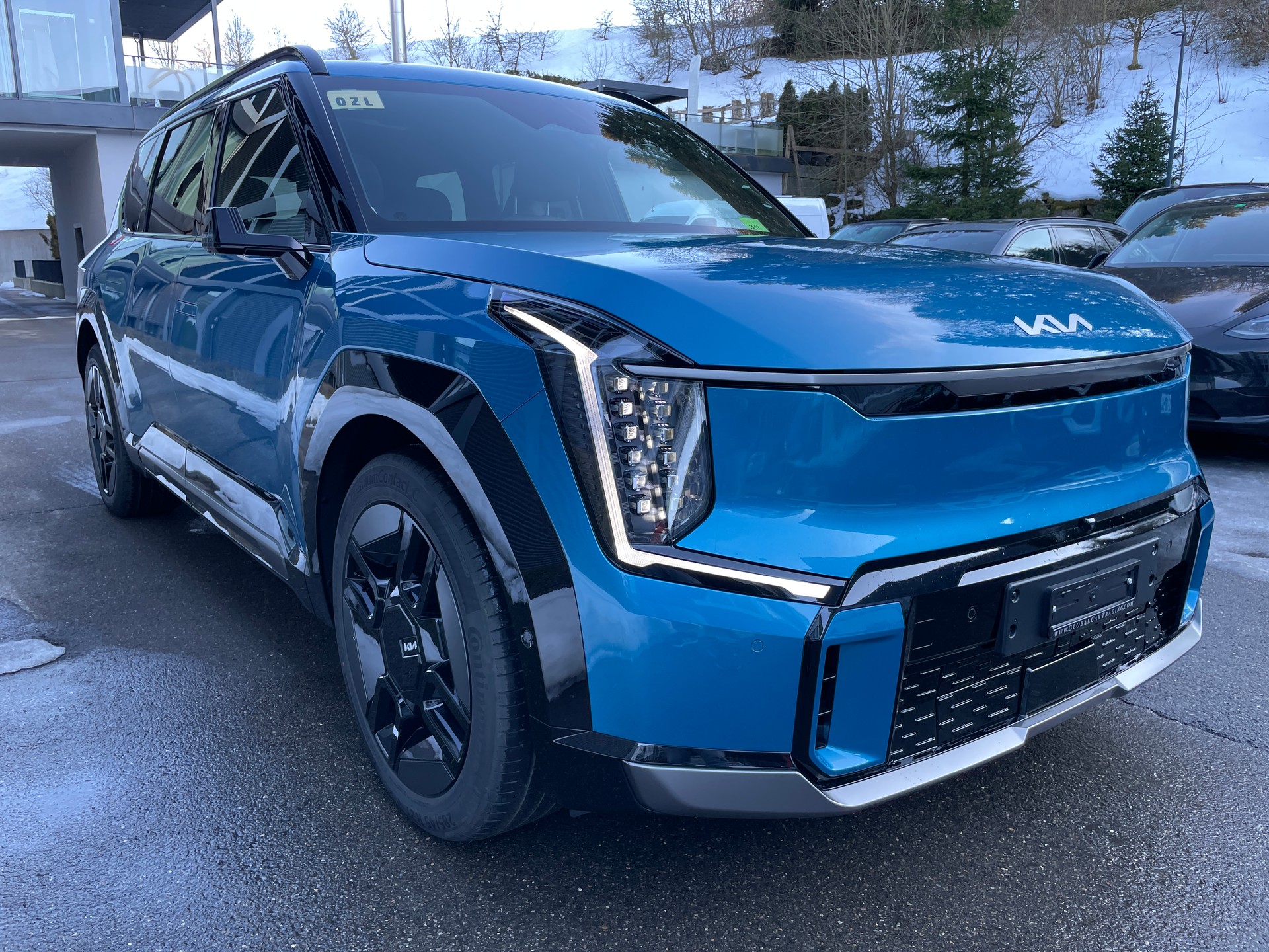 KIA EV9 99,8 kWh GT-Line 4x4 mit Panoramadach, 7-Sitzer, Digitale Spiegel-image-8