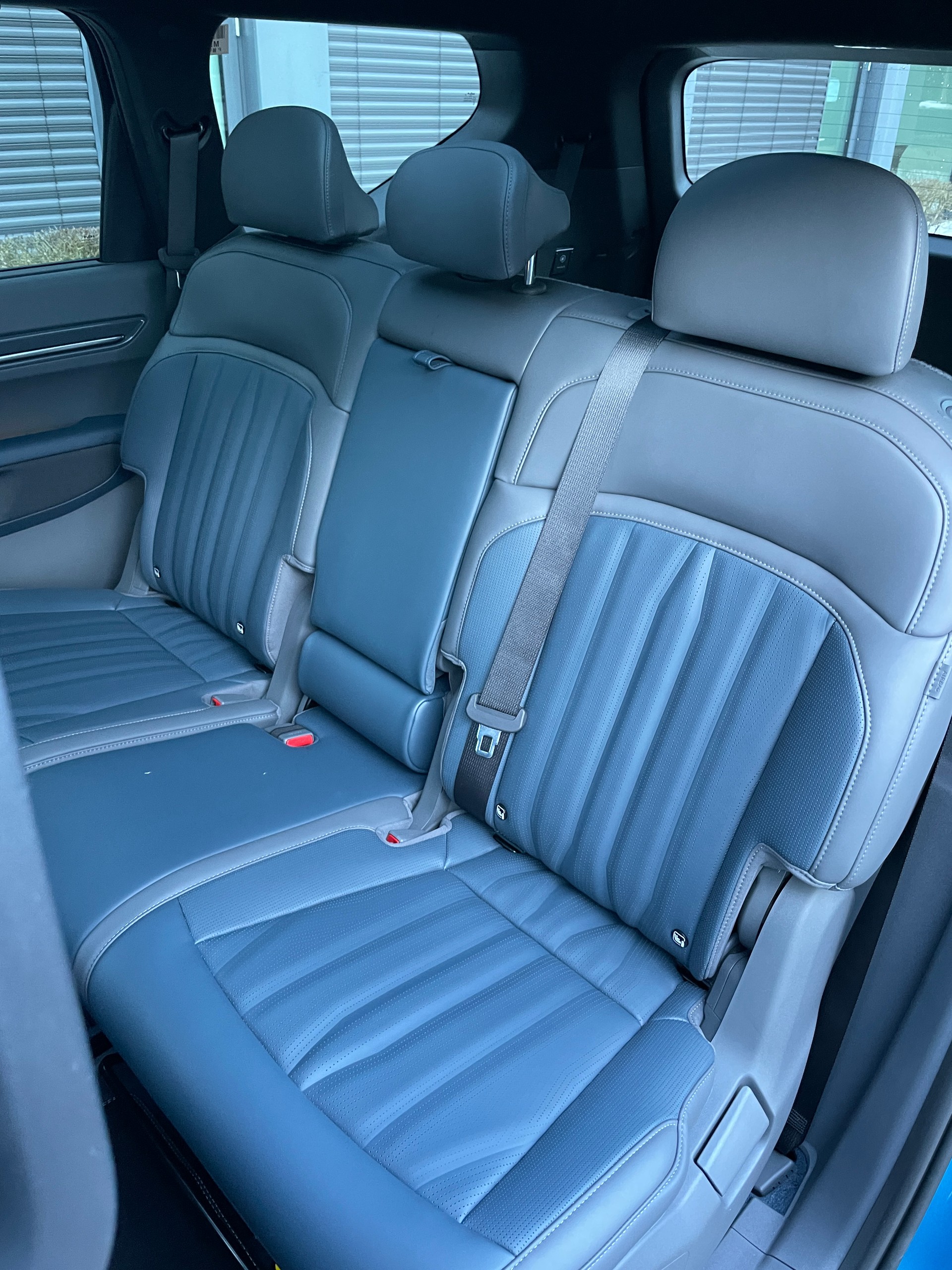 KIA EV9 99,8 kWh GT-Line 4x4 mit Panoramadach, 7-Sitzer, Digitale Spiegel-image-15