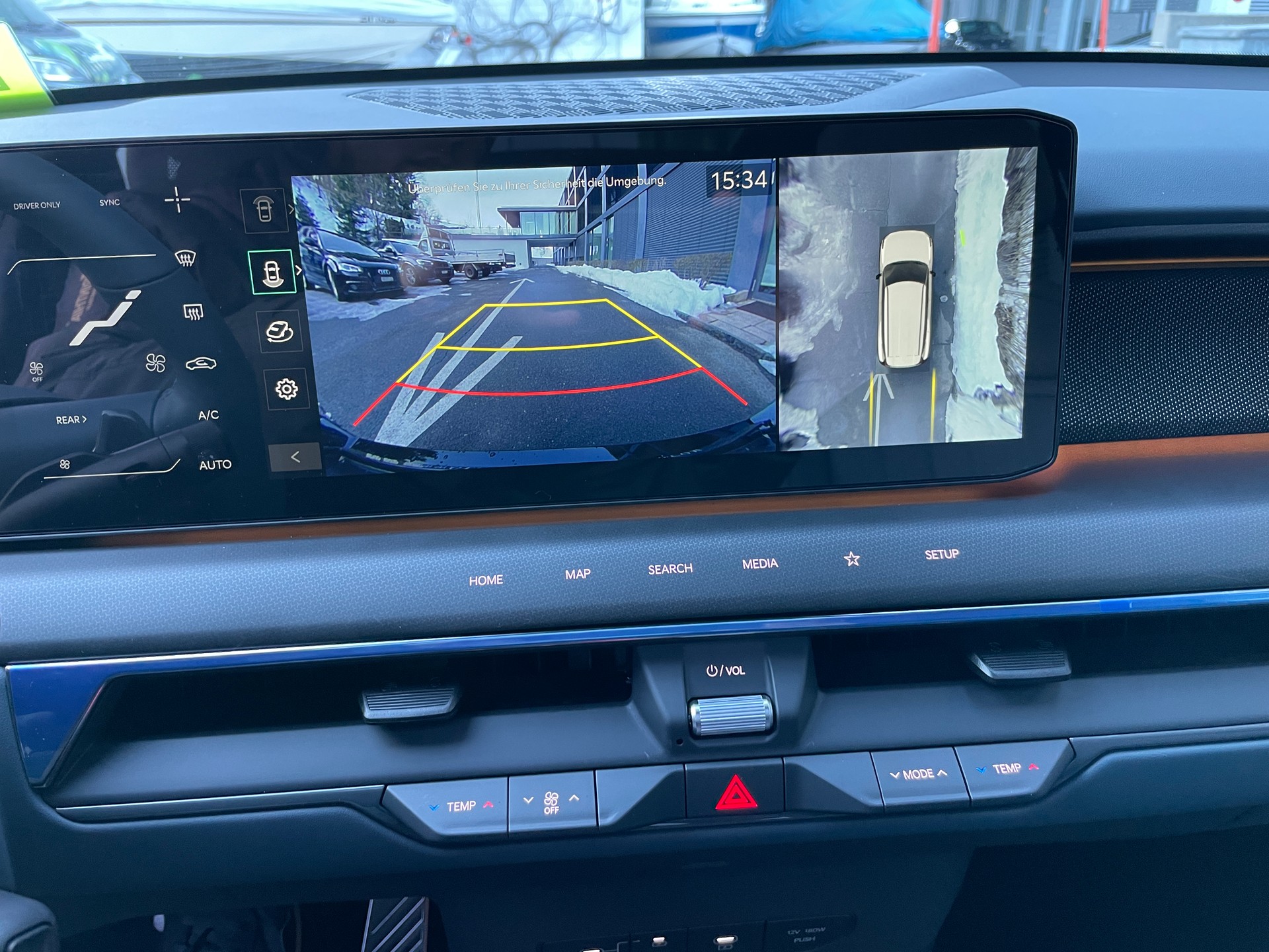 KIA EV9 99,8 kWh GT-Line 4x4 mit Panoramadach, 7-Sitzer, Digitale Spiegel-image-24