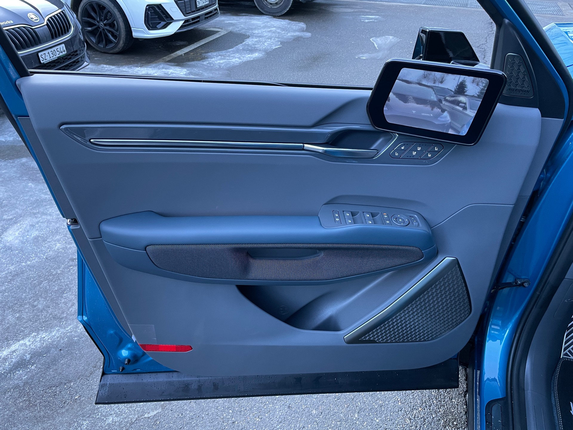KIA EV9 99,8 kWh GT-Line 4x4 mit Panoramadach, 7-Sitzer, Digitale Spiegel-image-11