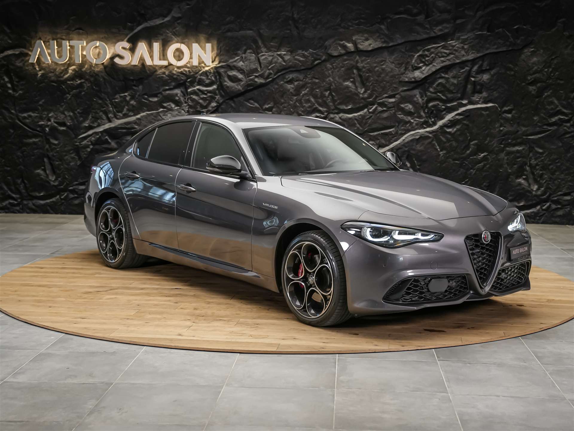 ALFA ROMEO Giulia 2.0 Veloce Q4 AT8 *Facelift*Abstandsregler*El. Sitze mit Memory*Sitzheizung*-image-6
