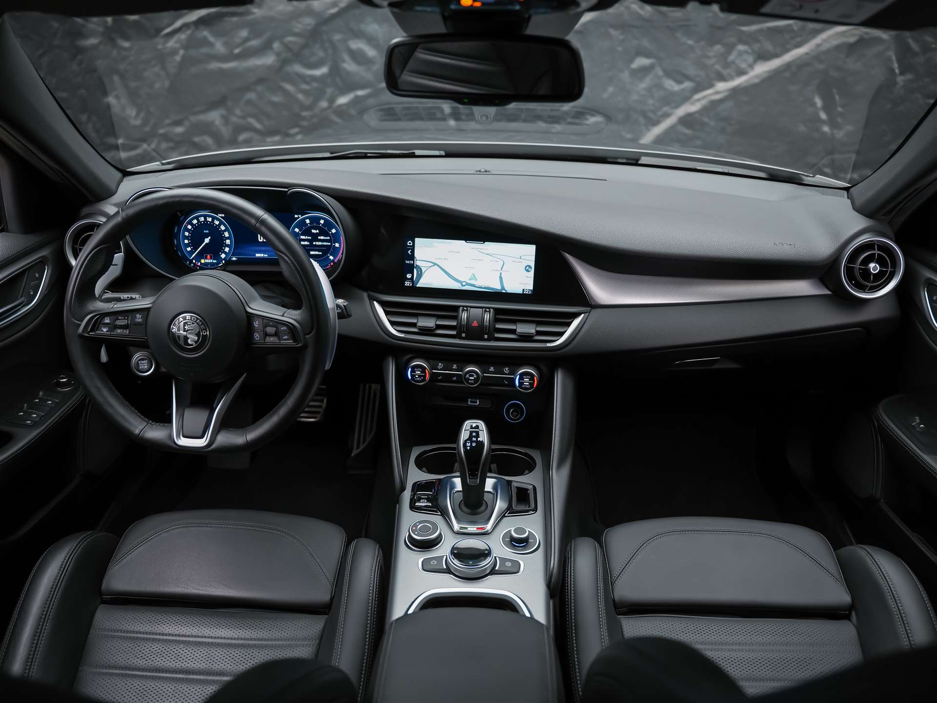 ALFA ROMEO Giulia 2.0 Veloce Q4 AT8 *Facelift*Abstandsregler*El. Sitze mit Memory*Sitzheizung*-image-19