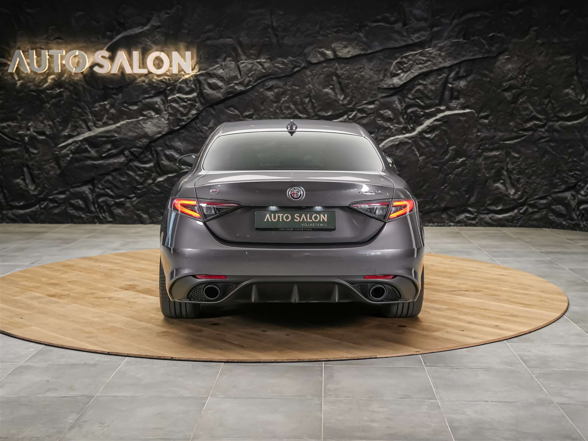 ALFA ROMEO Giulia 2.0 Veloce Q4 AT8 *Facelift*Abstandsregler*El. Sitze mit Memory*Sitzheizung*-image-4