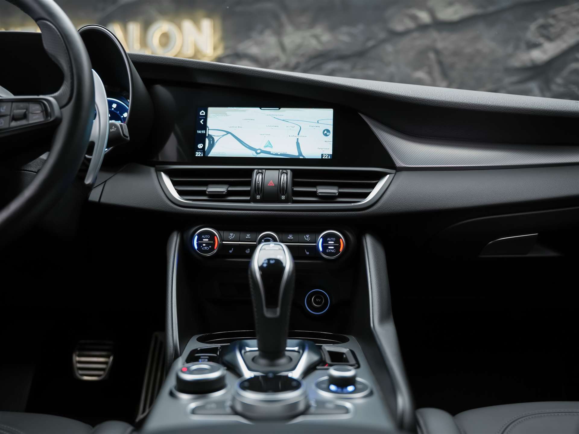 ALFA ROMEO Giulia 2.0 Veloce Q4 AT8 *Facelift*Abstandsregler*El. Sitze mit Memory*Sitzheizung*-image-20