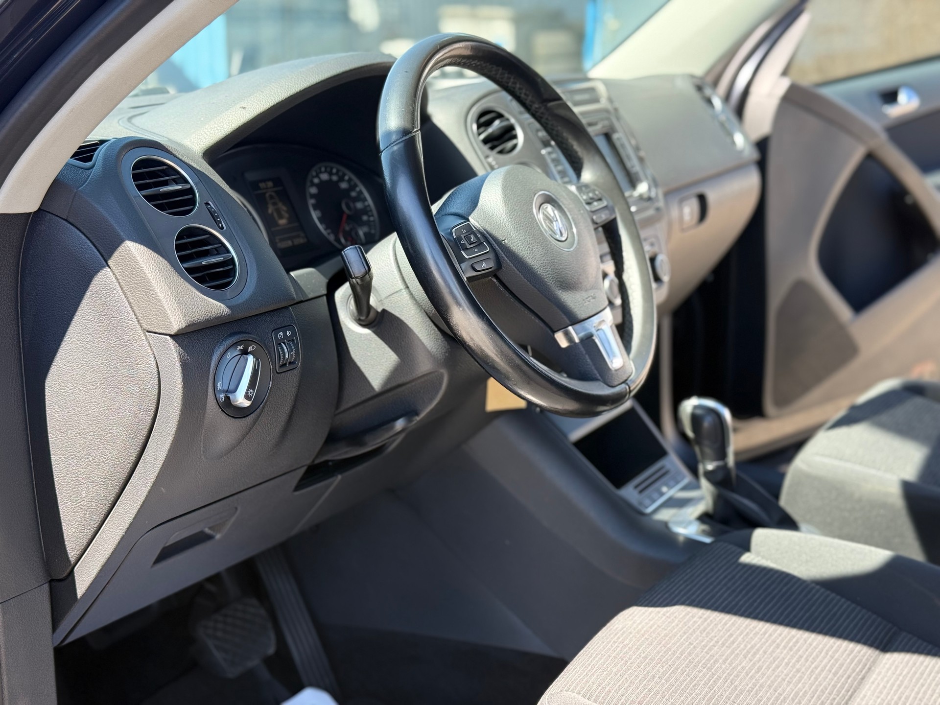 VW Tiguan 2.0 TDI BlueMotion Trend&Fun 4Motion DSG-image-5