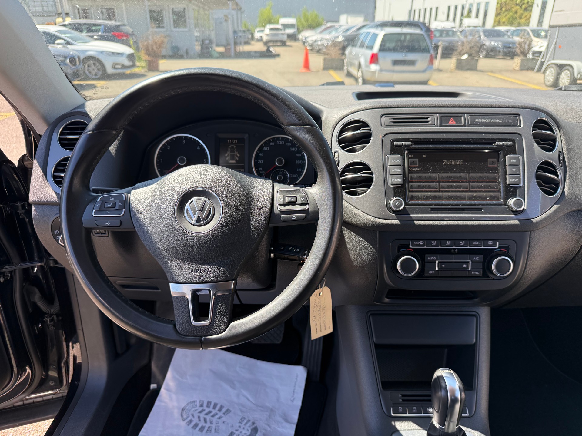 VW Tiguan 2.0 TDI BlueMotion Trend&Fun 4Motion DSG-image-2