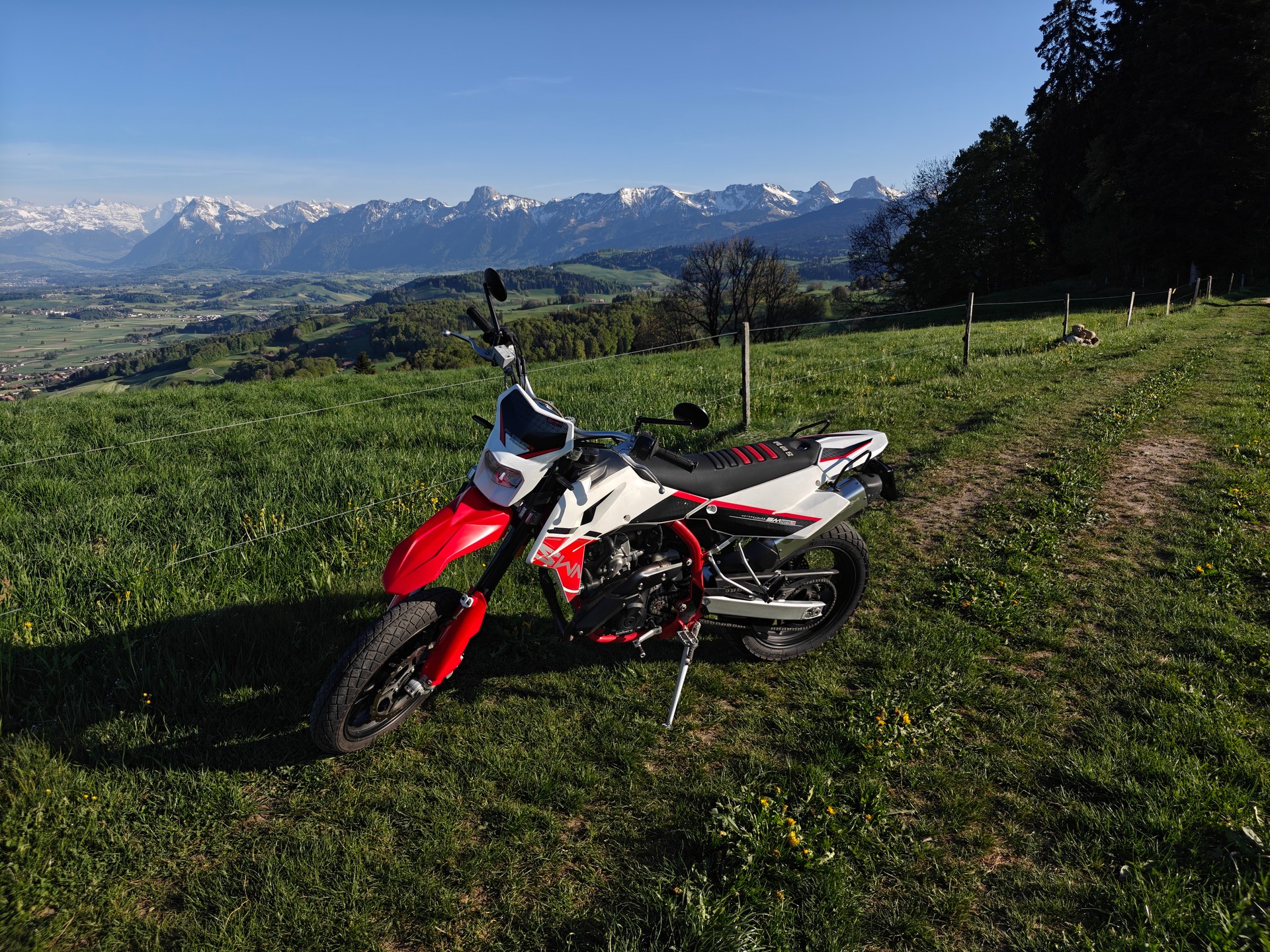 SWM SM 125 R-image-10