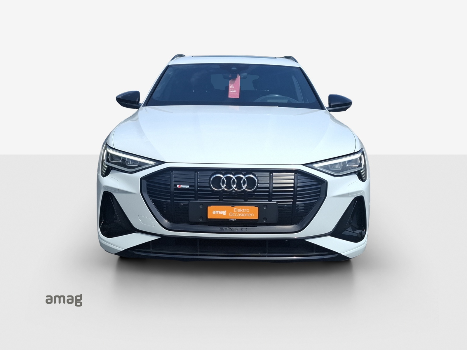 AUDI e-tron 55 S Line quattro-image-6