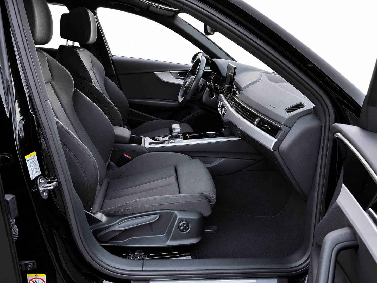 AUDI A4 2.0 35 TDI Advanced S-Tronic * CH FAHRZEUG AUS 1. HAND *-image-8